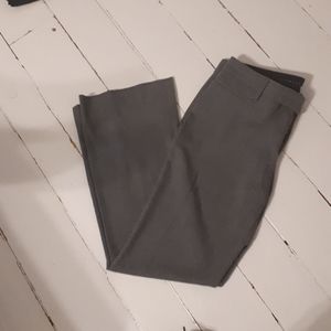 Gap modern boot. Grey size 8. Poly/viscose/elastan